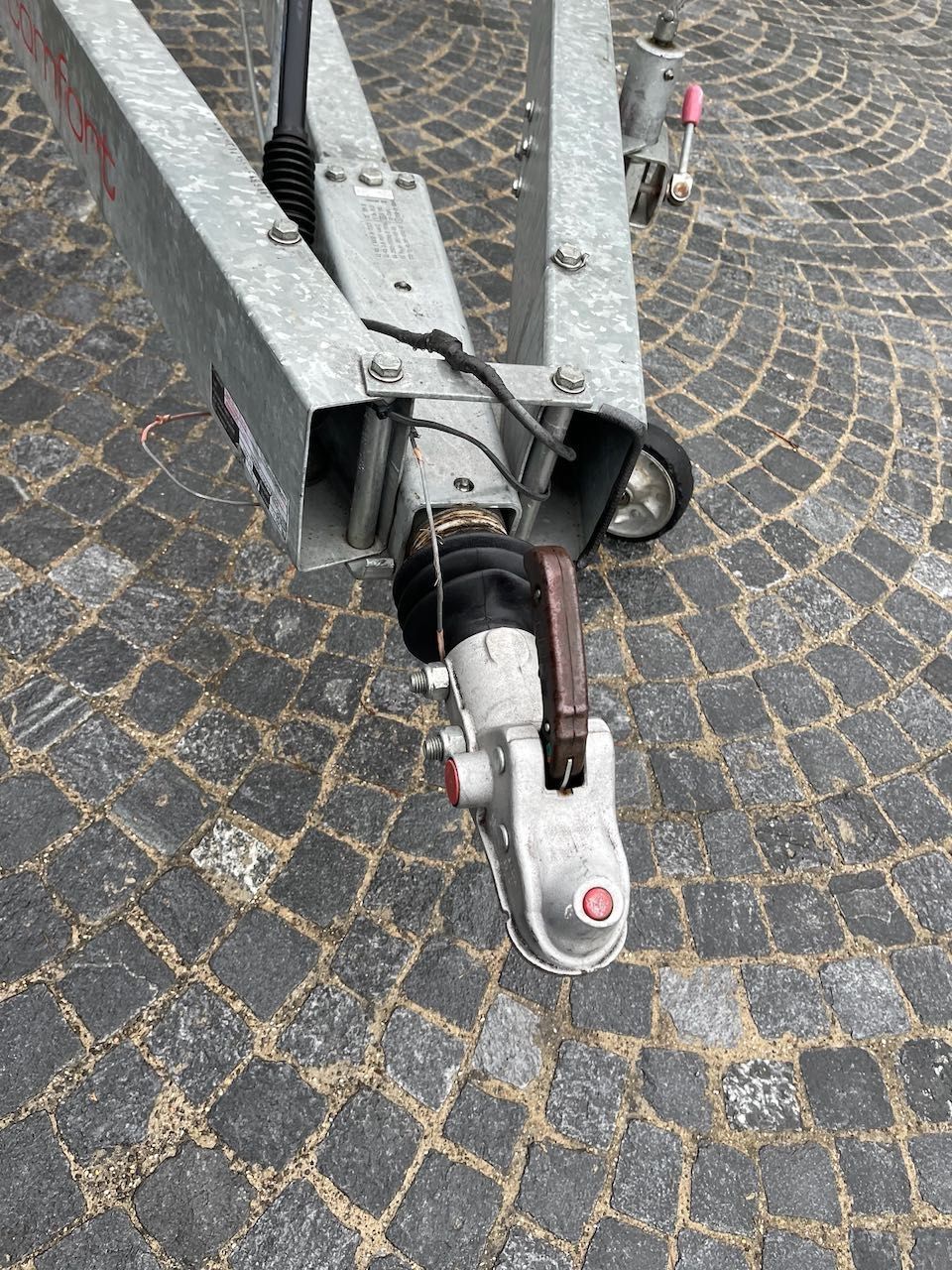 Anhänger: Sigma Boots Anhänger ST 3500 – Gebraucht aus Uetikon am See von Tps0 7