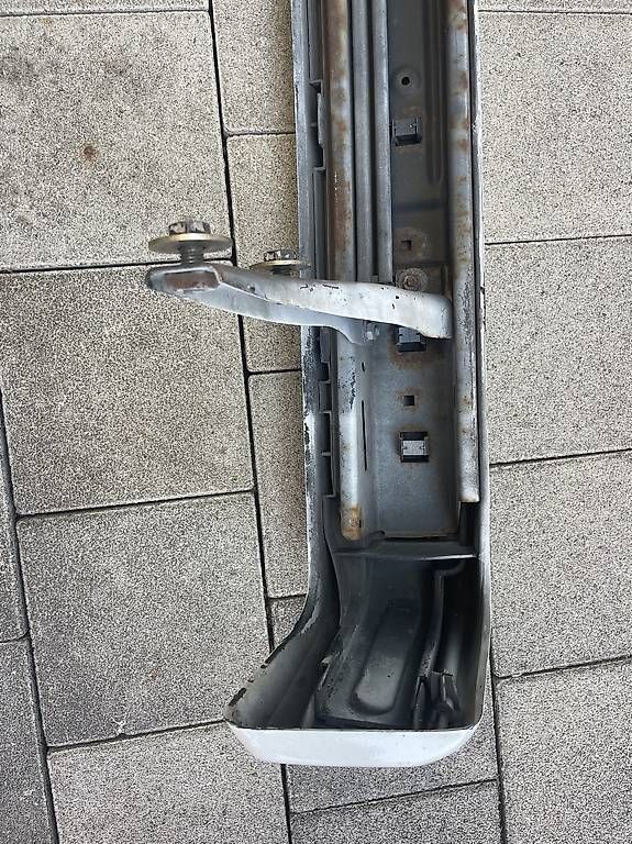 VW Tutti pezzi di ricambio auto: Scirocco 2 (53b) Heckstossstange – Usato da Altendorf venduto da Camacaffee 3