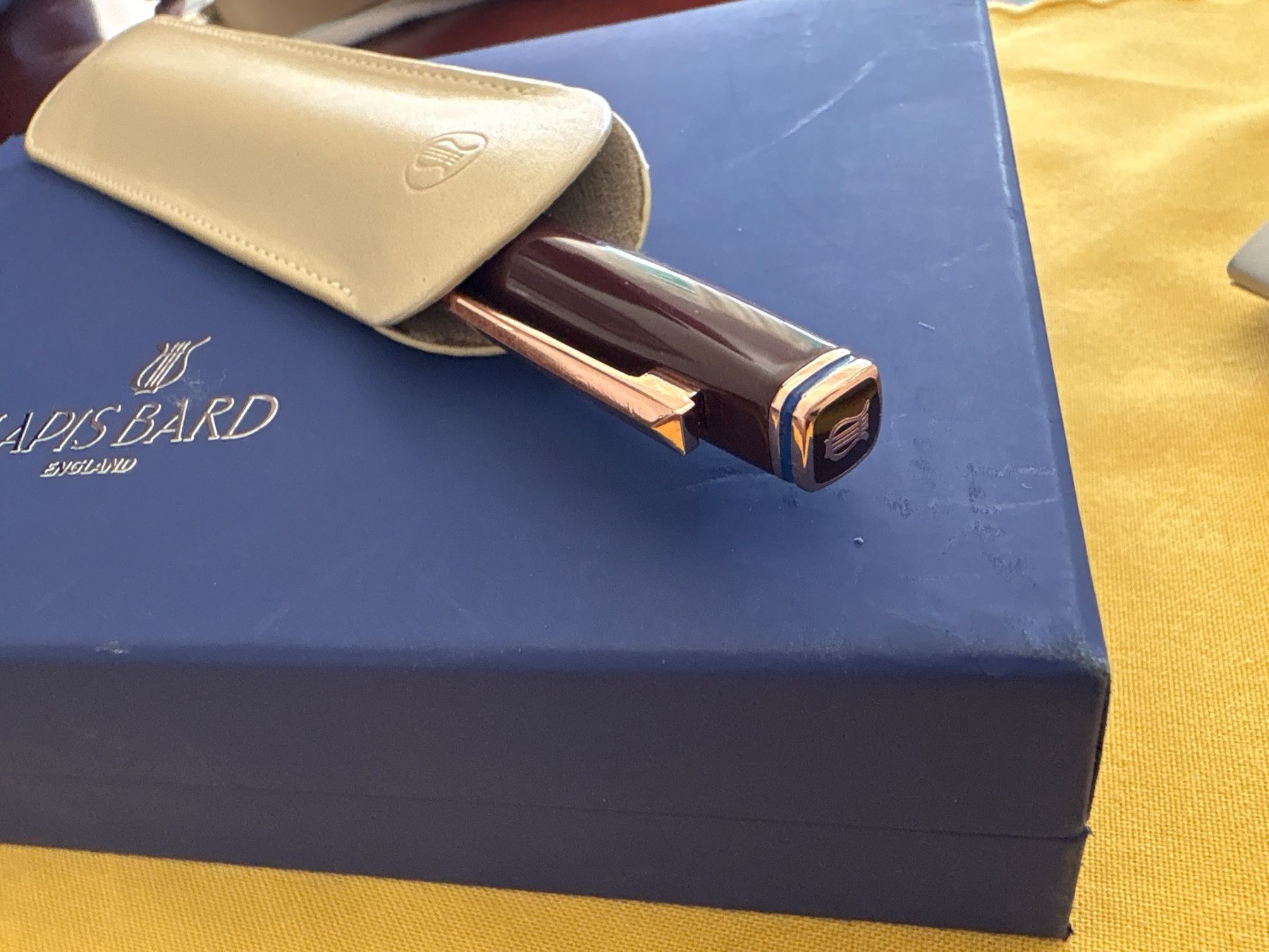 Penna & Evidenziatori: Lapis  Bard pen with gold trim – Nuovo e nell'imballaggio originale da Lugano venduto da Edera49 4