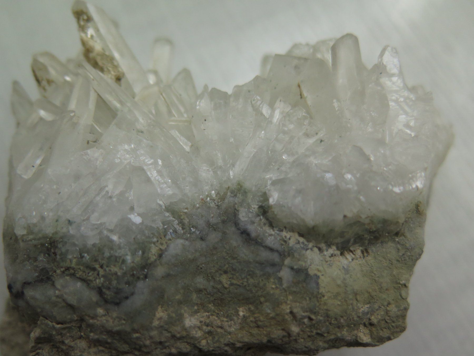 Minerali & Pietre curative: Bergkristall von Bulgarien – Usato da Schaffhausen venduto da Yamakana51L8736OQ8 6