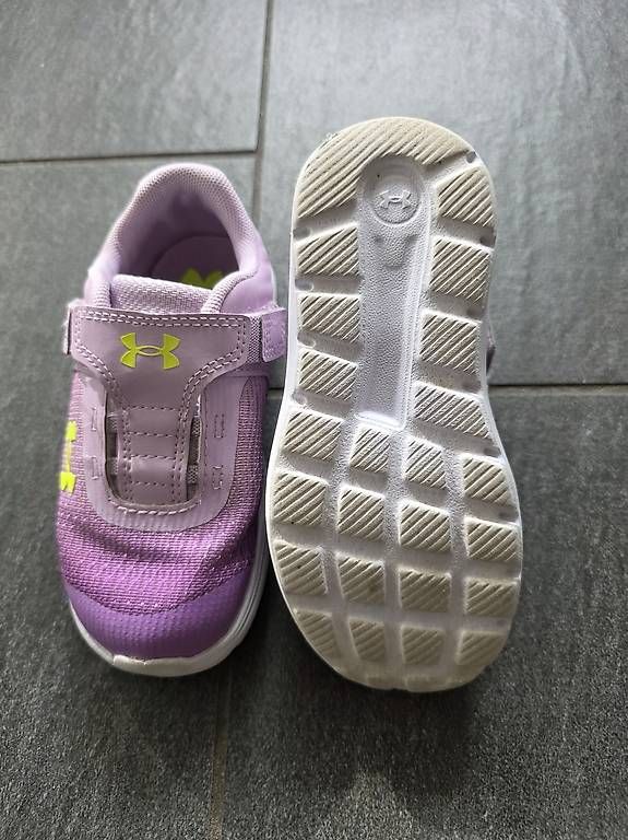 Scarpe per ragazze: Turnschuhe Gr. 25 – Usato da Pfaffhausen venduto da Mnb84 1