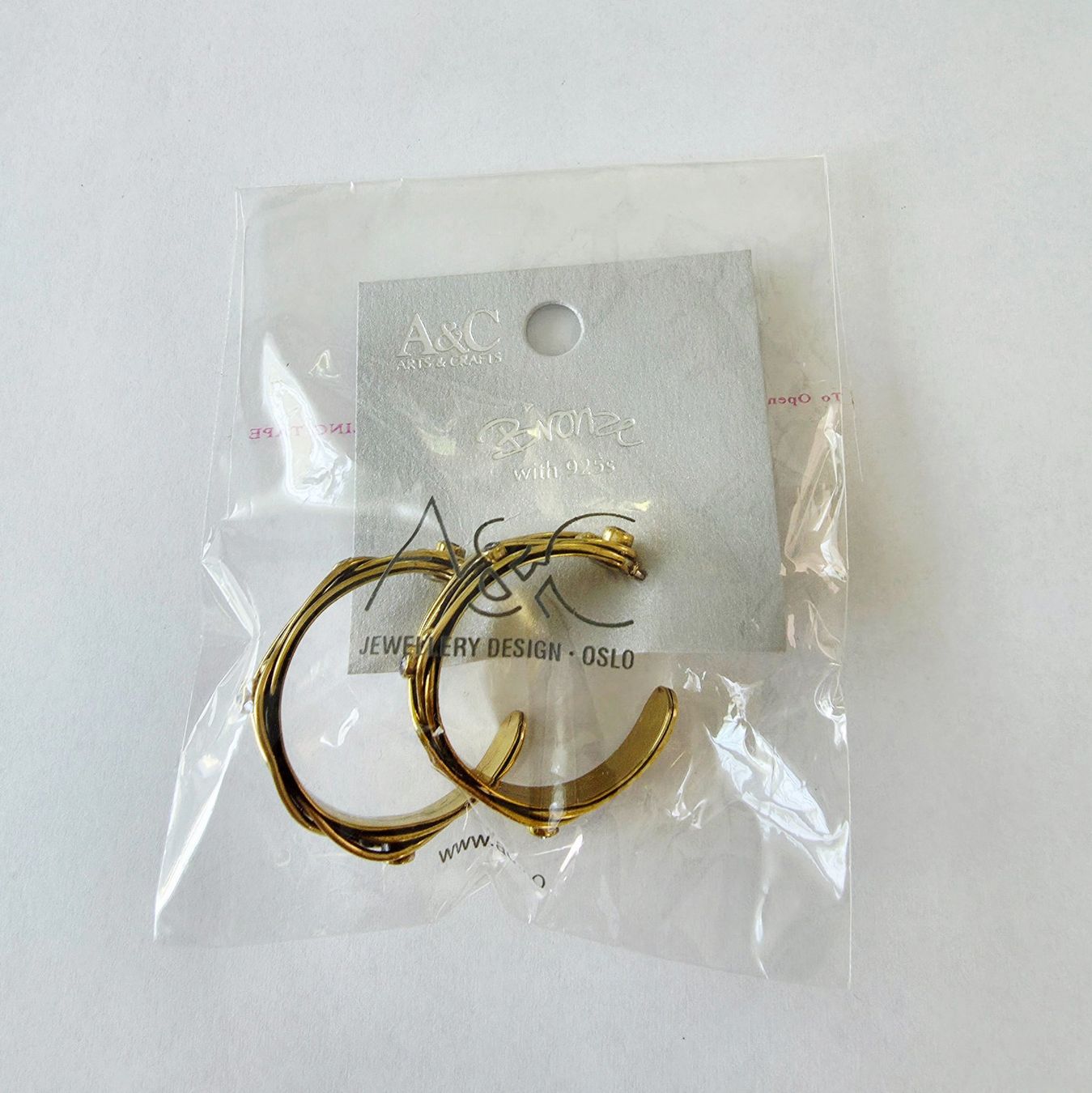 Orecchini pendenti & Orecchini a lobo: A&C Bronze Creolen Ohrringe - Neu – Nuovo e nell'imballaggio originale da Uetikon am See venduto da Springdream 5