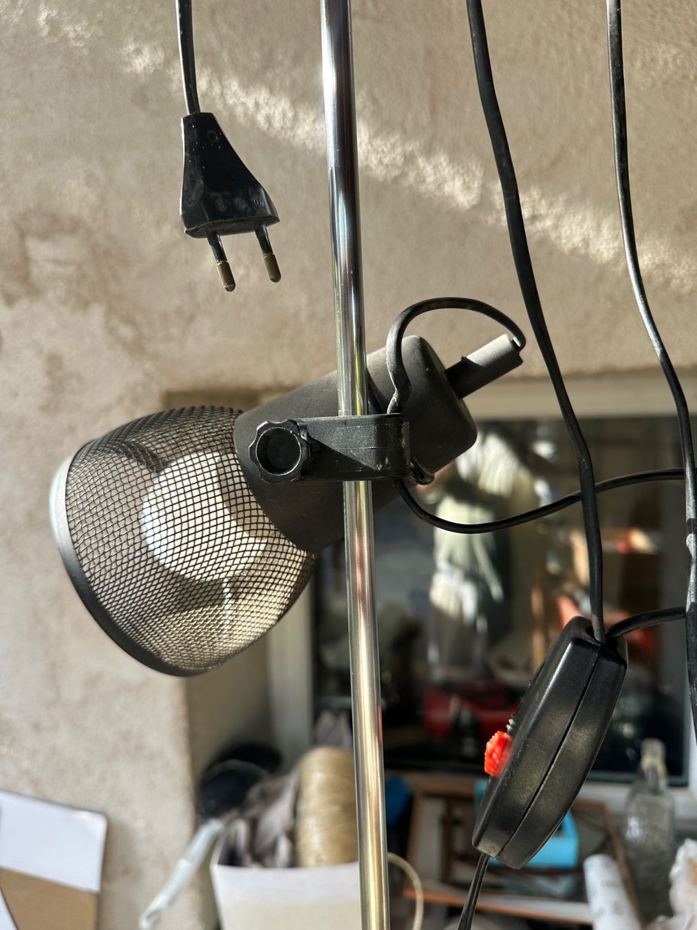 Lampade: lampada a stelo  vintage – Usato da Sagno venduto da ang_fs6n 1