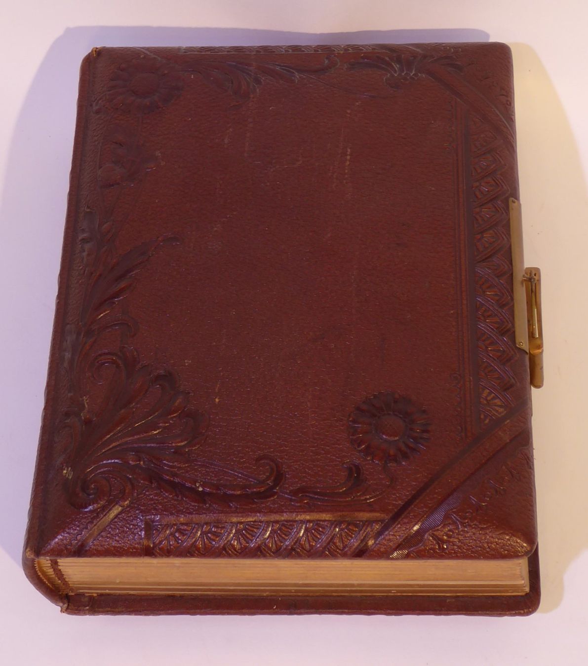 Album: ANTIKES FOTOALBUM – Usato da Bern venduto da blaukreuz-brocki_BE 1