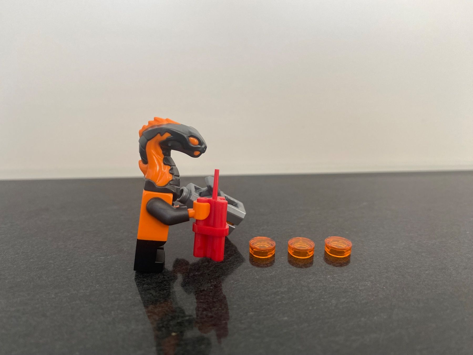 Lego Baukästen: Lego Ninjago Python Dynamite njo724 Minifigur – Neu (gemäss Beschreibung) aus St.Gallen von  1