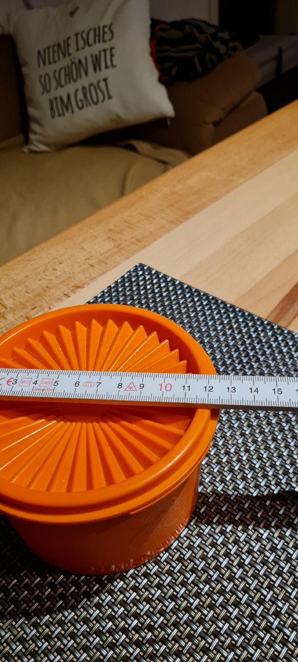 Tupperware Contenitori & Simili: Vintage Tupperware Dose orange – Usato da Münsingen venduto da Cuci31 4