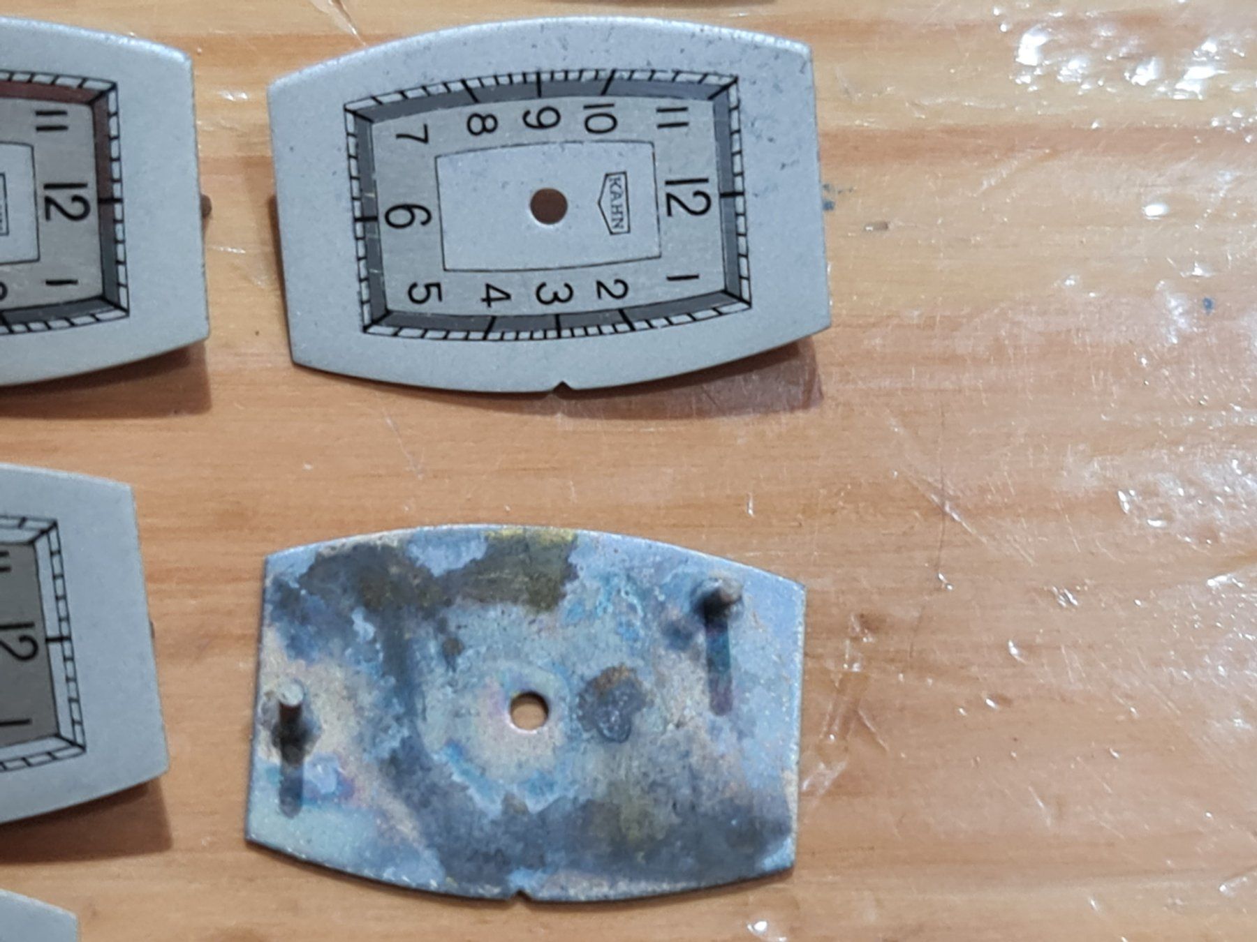 Orologi: Uhrenzifferblätter 19x13 – Nuovo (secondo la descrizione) da Winterthur venduto da Hai6 1