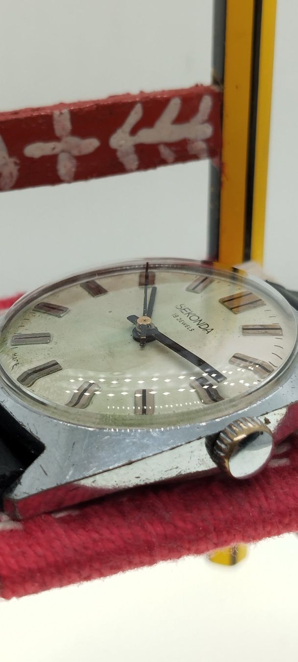 Orologi: Montre soviétique sekonda – Usato da La Chaux-de-Fonds venduto da jac_9llg 5