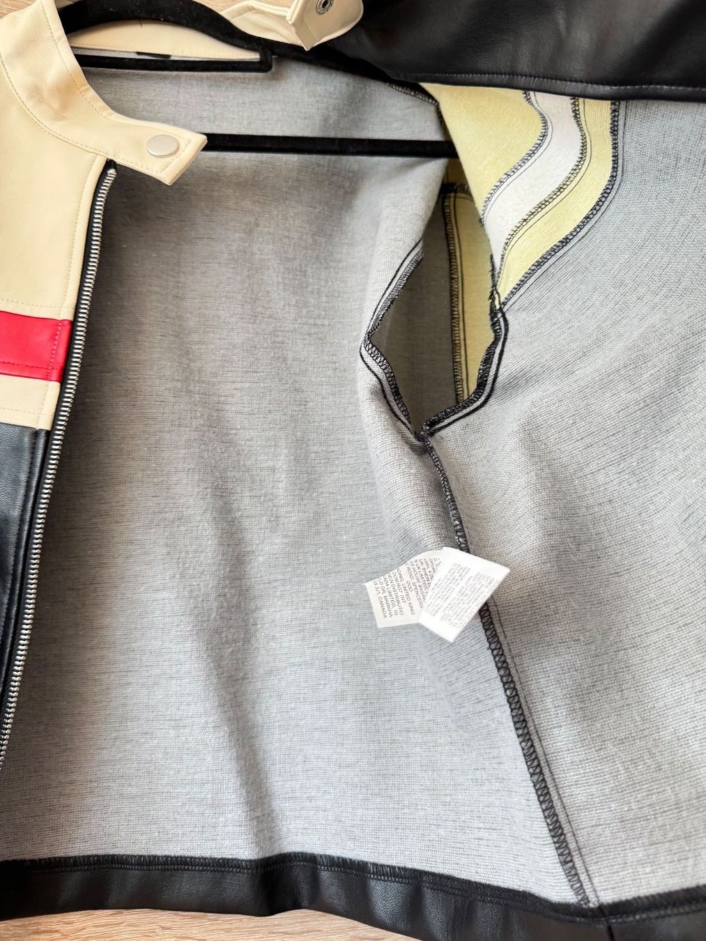 Jacken: Veste biker courte – Gebraucht aus Montreux von Izapechee 2