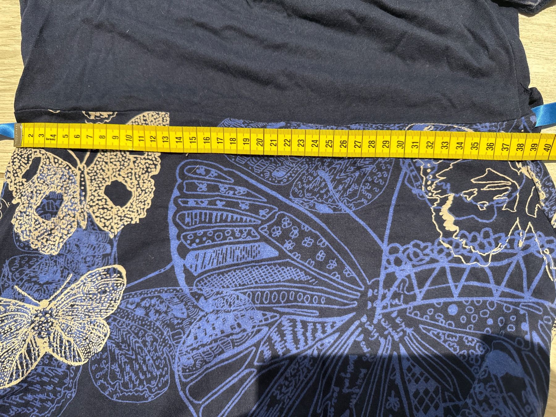 Desigual Vestiti: Desigual Kleid Gr L – Usato da Gelterkinden venduto da Biene8 5