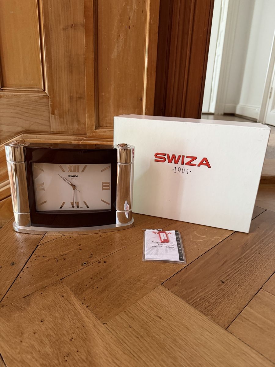 Swiza Stand- & Wanduhren: Tischuhr Swiza NEU – Neu und originalverpackt aus Schaffhausen von oscarstahelag