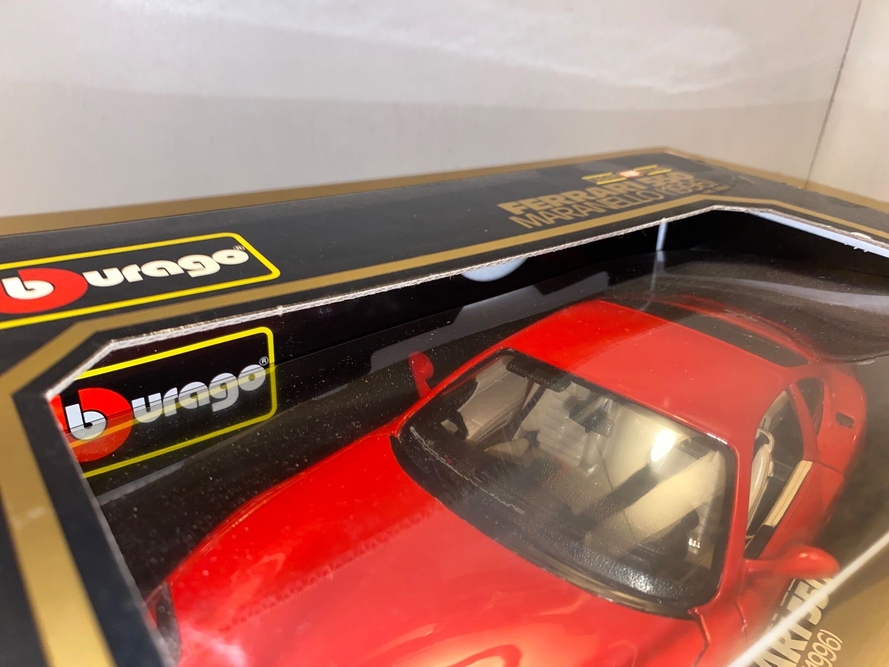 Ferrari Modellini d'auto: Ferrari 550 Maranello 1/18 – Nuovo (secondo la descrizione) da Wohlen AG venduto da PrivatSammlung 2