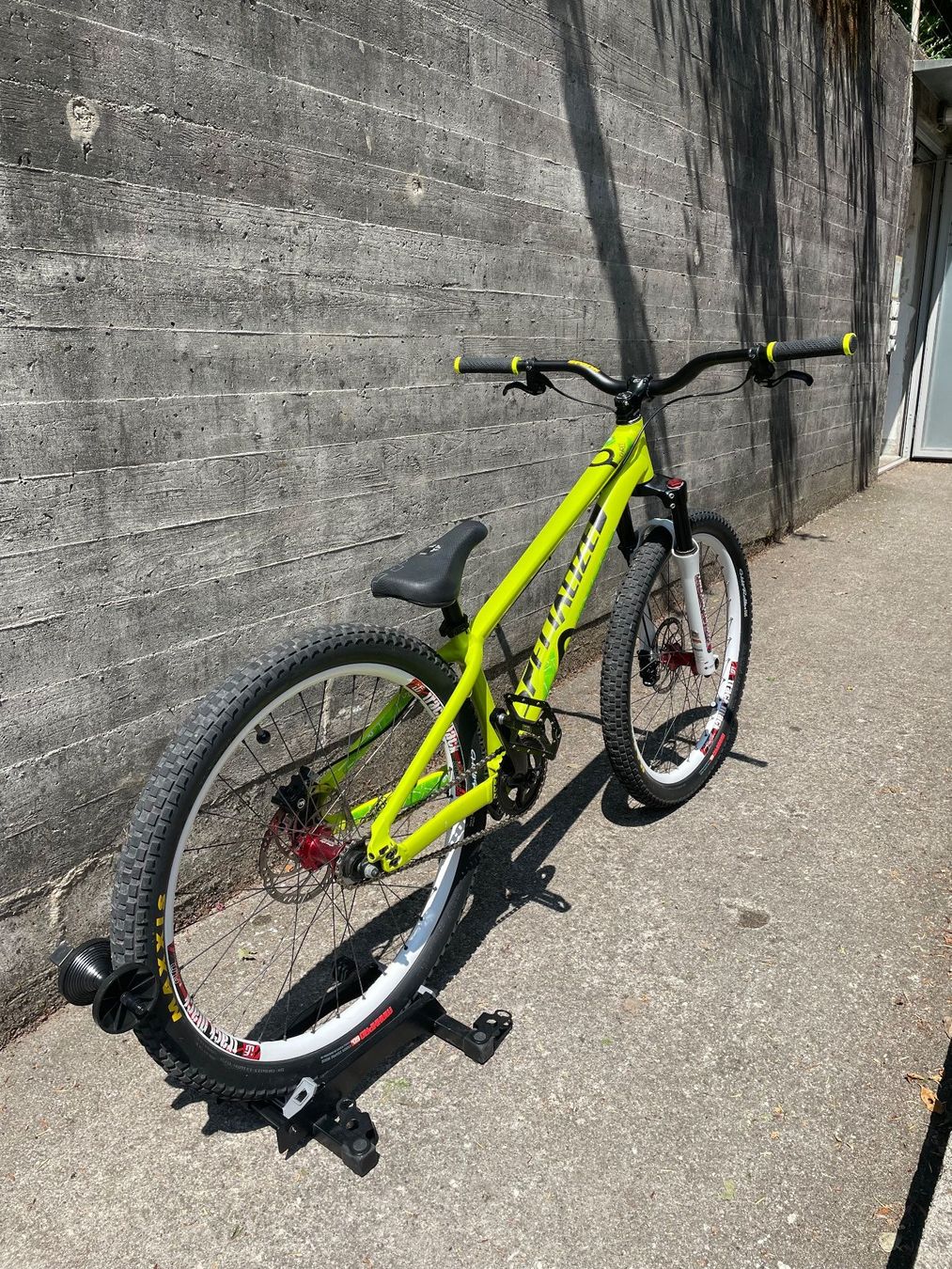 Specialized Biciclette: Specialized P.Series DirtJump/Pumptrack Bike 26" CustomBuild – Usato da Zürich venduto da SCNomad 6