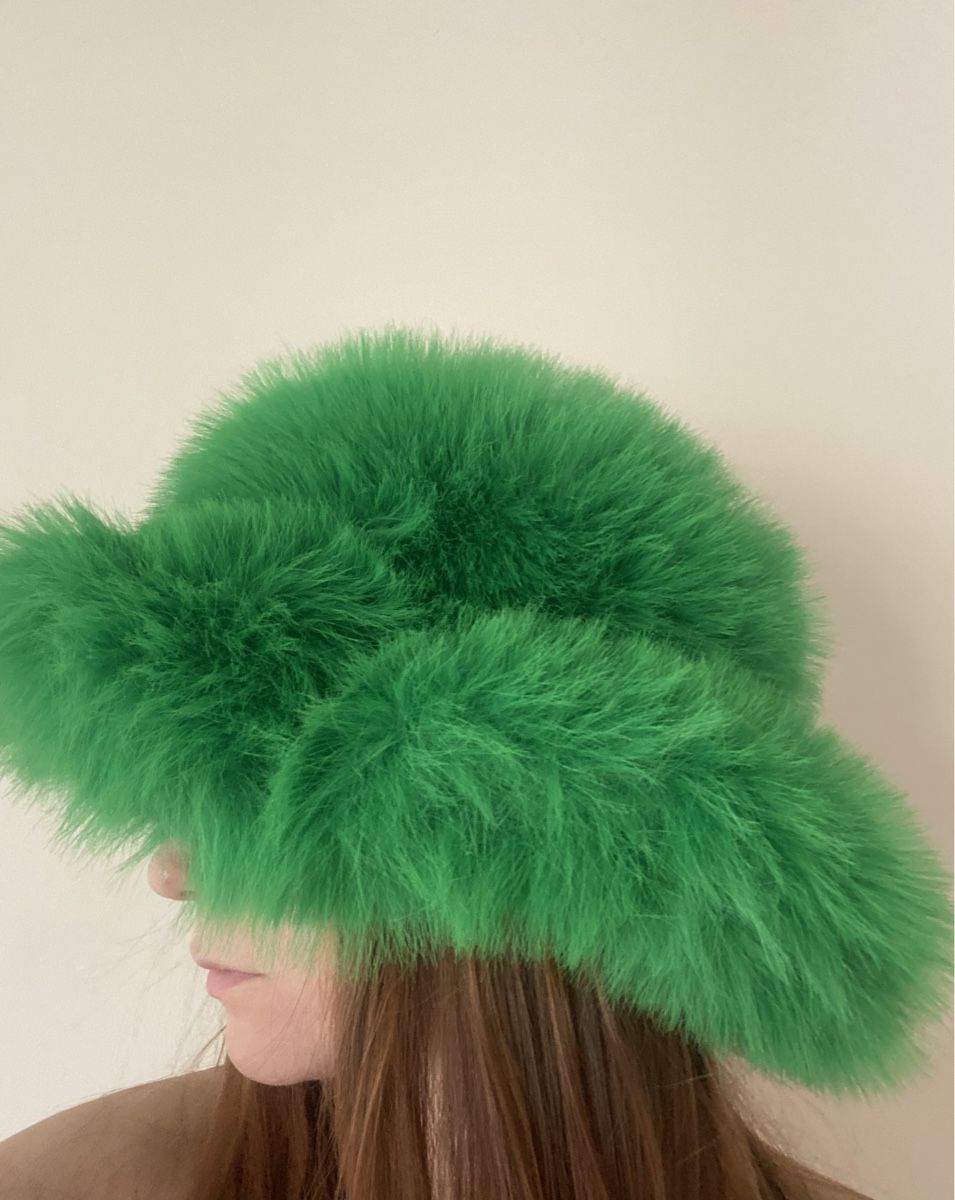 H&M Copricapi, berretti & cappellini: Green Fur Hat H&M – Usato da Wallisellen venduto da eli_v7dn 1