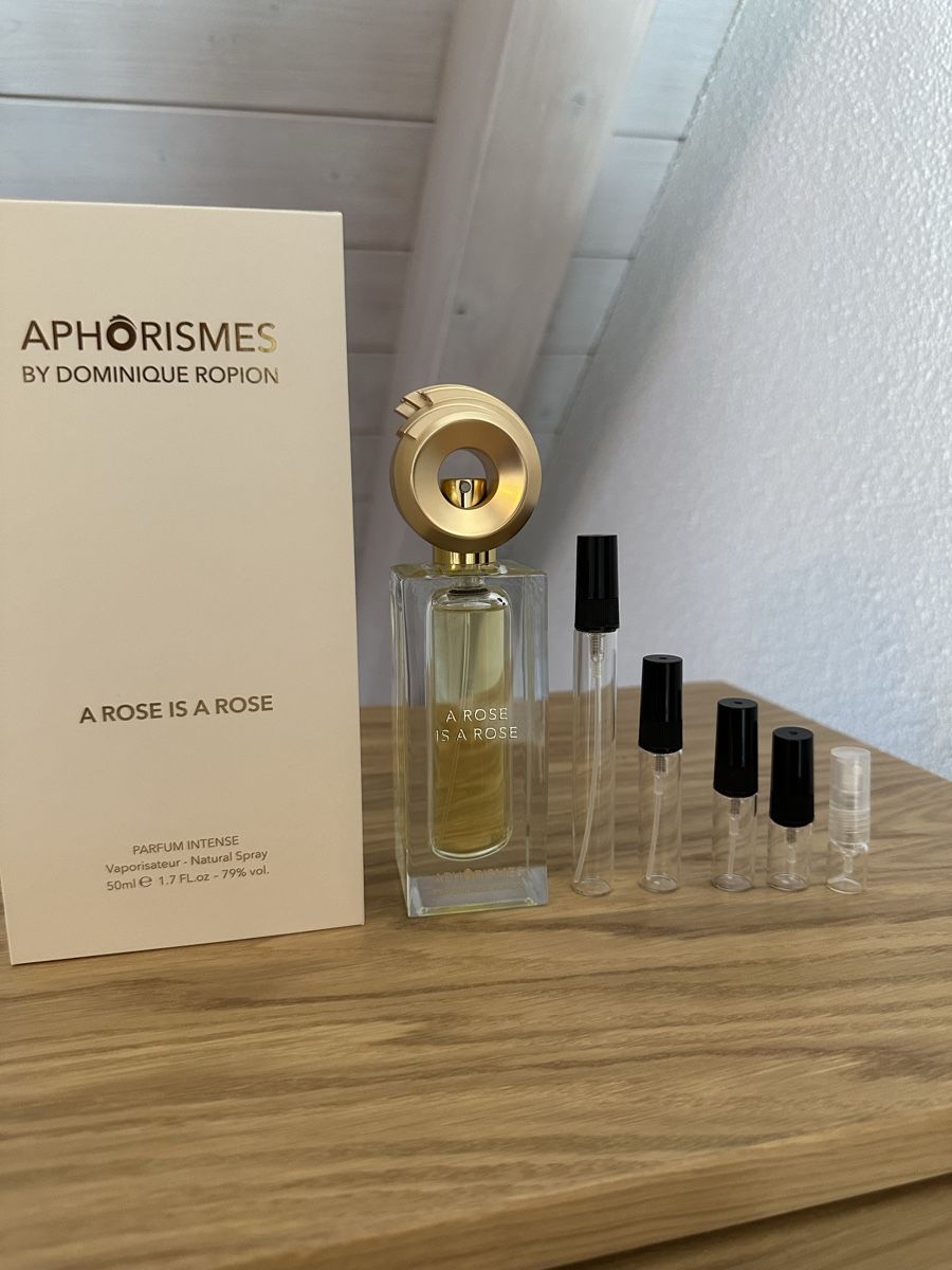 Profumi & Eau de Toilette: A Rose Is A Rose - Aphorismes 2 ml – Usato da Seuzach venduto da Syfume