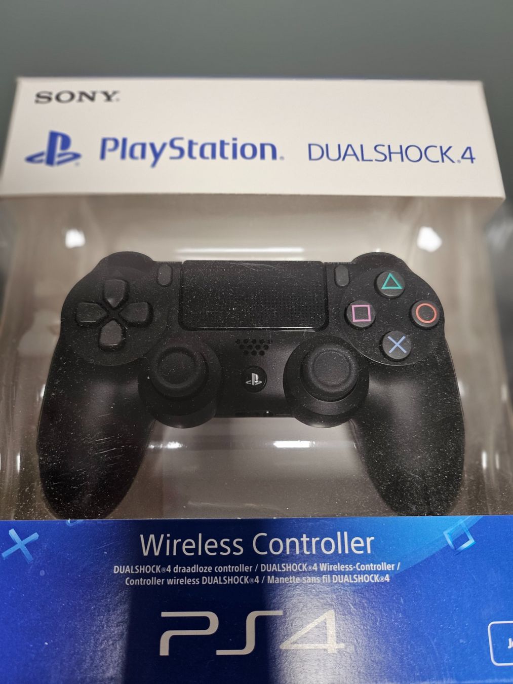 Sony Controller: Sony Dualshock 4 Controller PS4  UNBENUTZT – Usato da Rheinfelden venduto da stu_t6mj