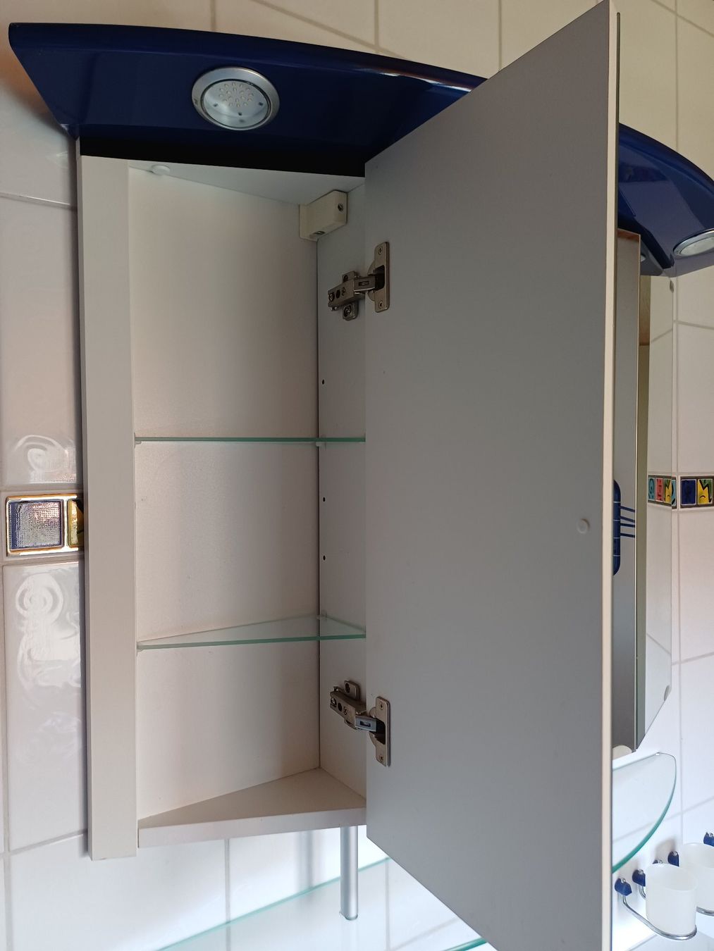 Spiegelschränke: Spiegelschrank Bad – Gebraucht aus Uster von Baechi_m 2