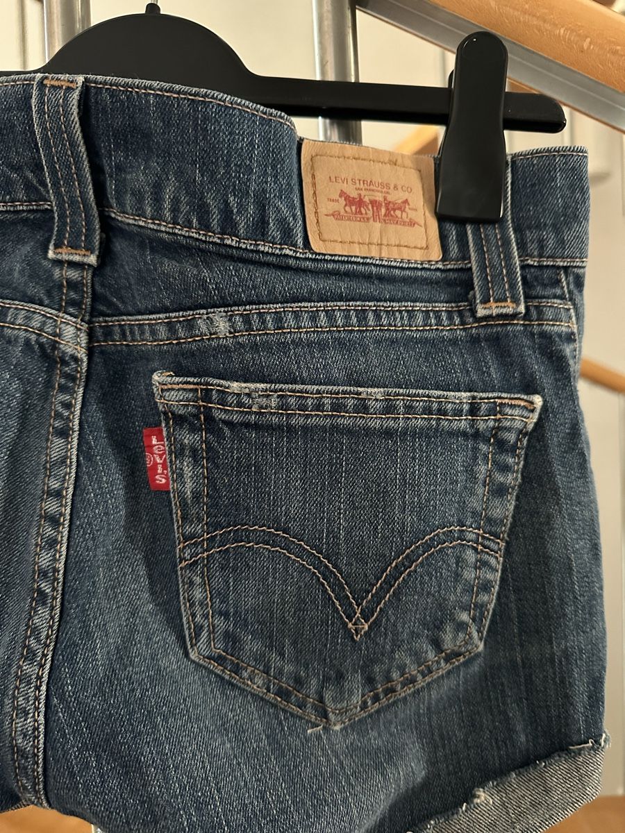 Levi's Jeans: Short en jeans Levis T.34 – Usato da Perroy venduto da barballalla 3
