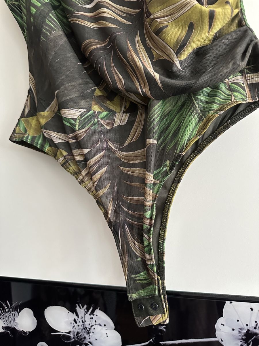 Guess Top: Body Guess Damen Neu Grösse/L – Nuovo (secondo la descrizione) da Basel venduto da Ivana_4 3