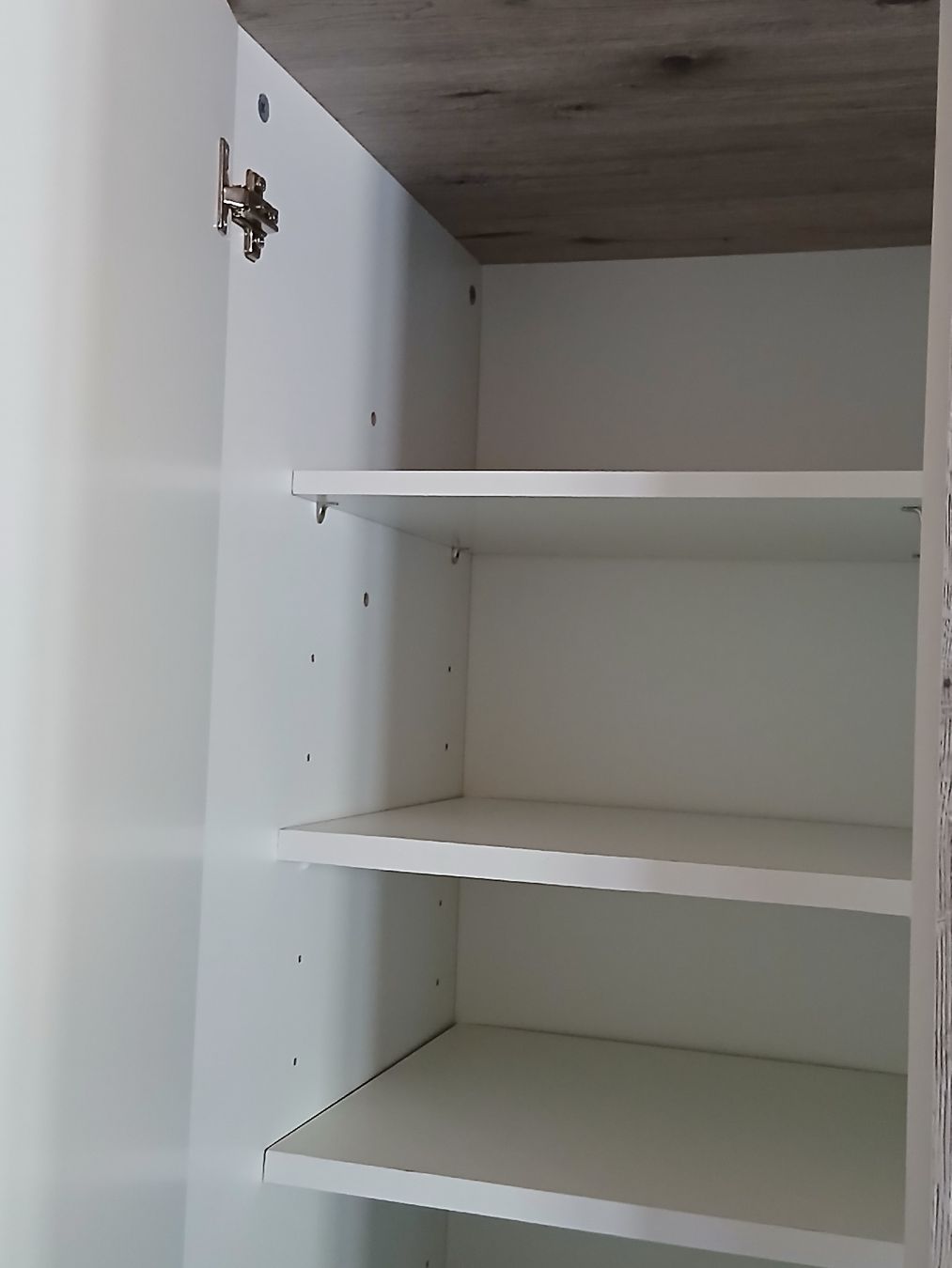 Conforama Armadi: Conforama Schrank – Usato da Nunningen venduto da din_m9sb 2