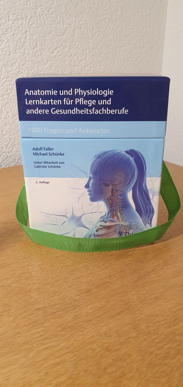Libri: Anatomie und Physiologie Lernkarten – Usato da Rumlikon venduto da Markus0150