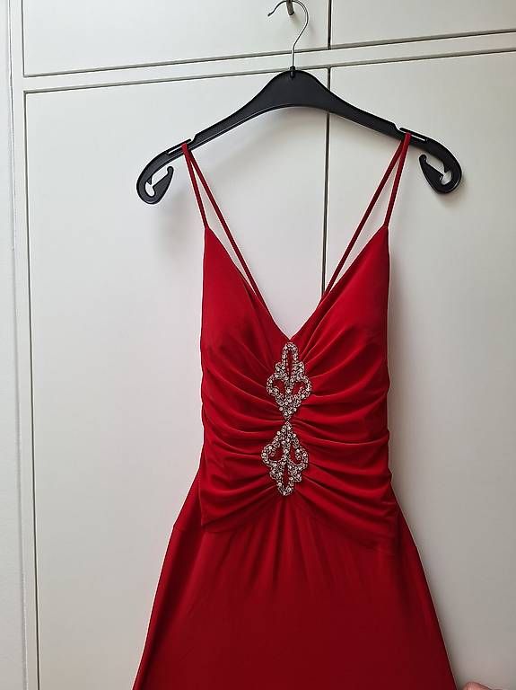 Vestiti: Ballkleid rot, Gr.36/38 – Usato da Oberengstringen venduto da Goldstueck58 3