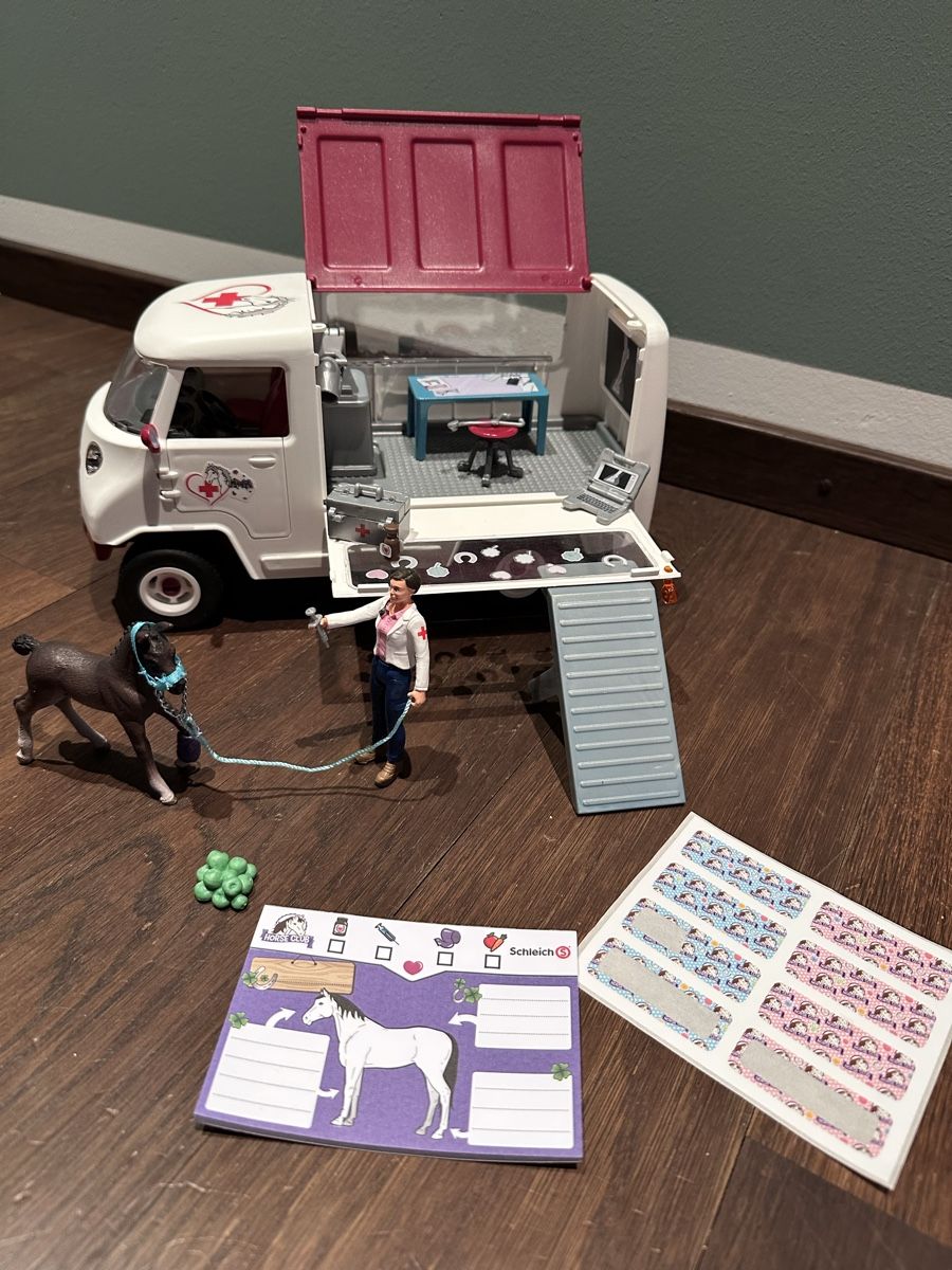 Schleich Giocattoli: Schleich - Mobile Tierarztpraxis – Usato da Wangen b. Olten venduto da kellybundy31
