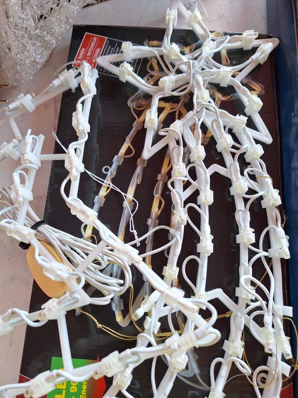 Alle Dekorationen: 8 X WEIHNACHTSBELEUCHTUNG – Gebraucht aus Huttwil von Kunterbuntli 3