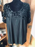 Schwarzes Shirt mit Spitze, Gr.44/46, für Frühling/Sommer