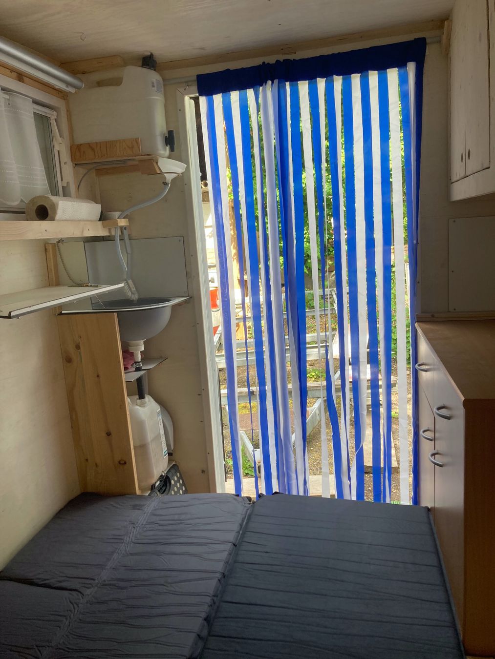 Rimorchi: kleiner Wohnwagen – Usato da Volketswil venduto da Circus65 8