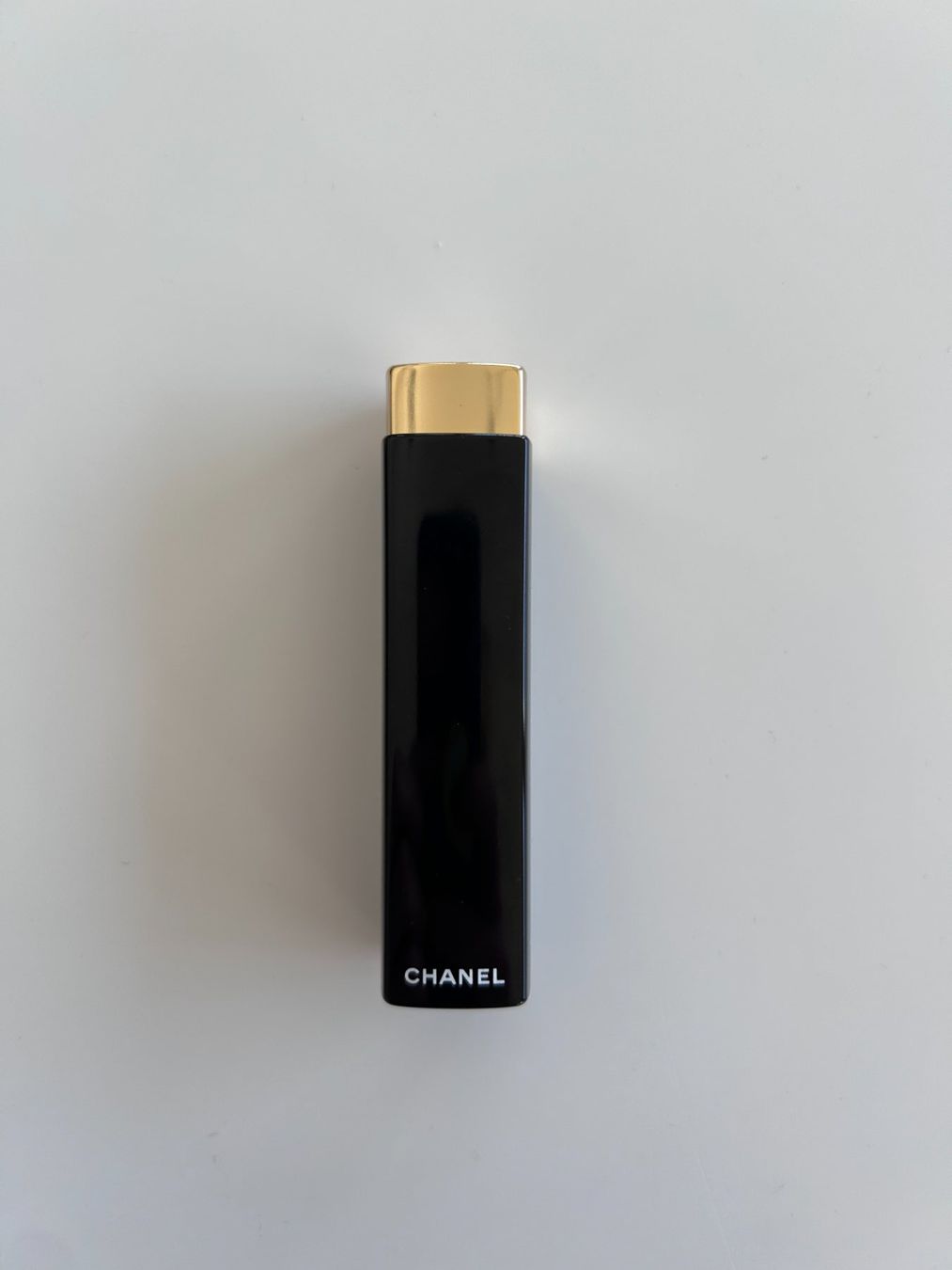 Chanel Make-up: Chanel Rouge Allure Lippenstift 99 Pirate – Usato da St. Gallen venduto da look-twice 1