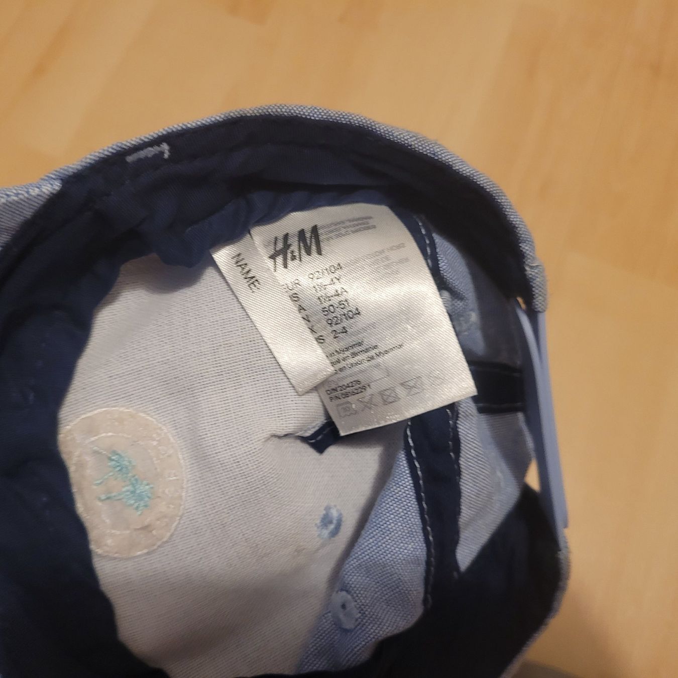 Altro abbigliamento per bambino: E: Sonnenhut Grösse 92-104 – Usato da Bremgarten b. Bern venduto da Marge7979 2
