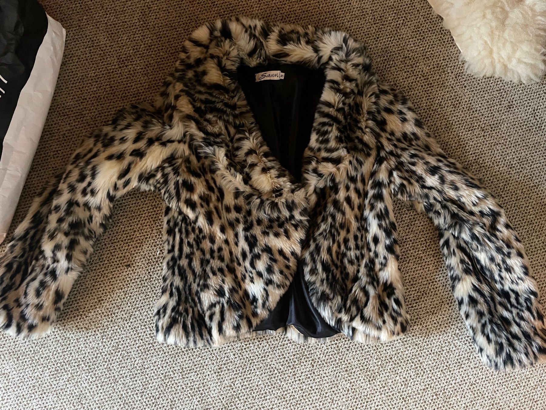 Giacche: Leopard Jacke Damen Gr S fake fur – Usato da Volketswil venduto da n_r_5gdf 5