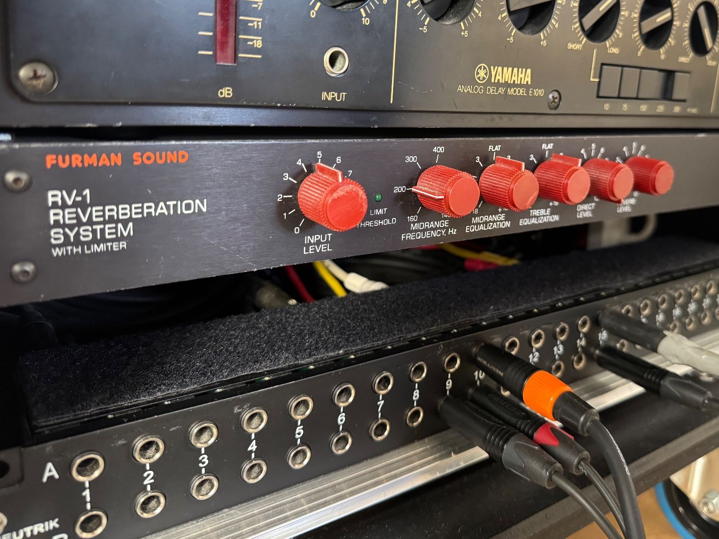 Strumenti musicali: SPRING REVERB FURMANN RV-1 rare – Difettoso da Zürich venduto da MD8585