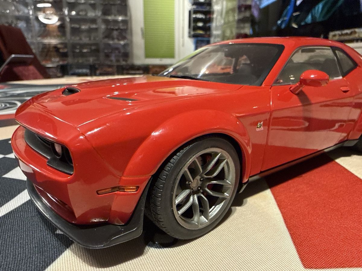 Dodge Modellini d'auto: Dodge Challenger SRT Demon, rot, Modellauto, 1:18, Top! – Nuovo (secondo la descrizione) da Basel venduto da Zomeg 1