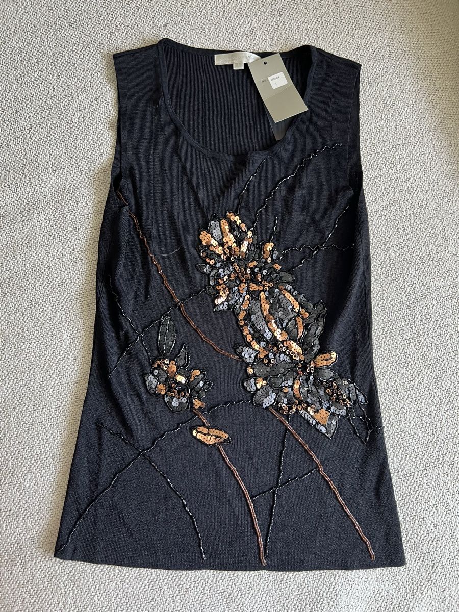 Top: New  top with 50% Lana wool – Nuovo e nell'imballaggio originale da Zürich venduto da dor_9l9g