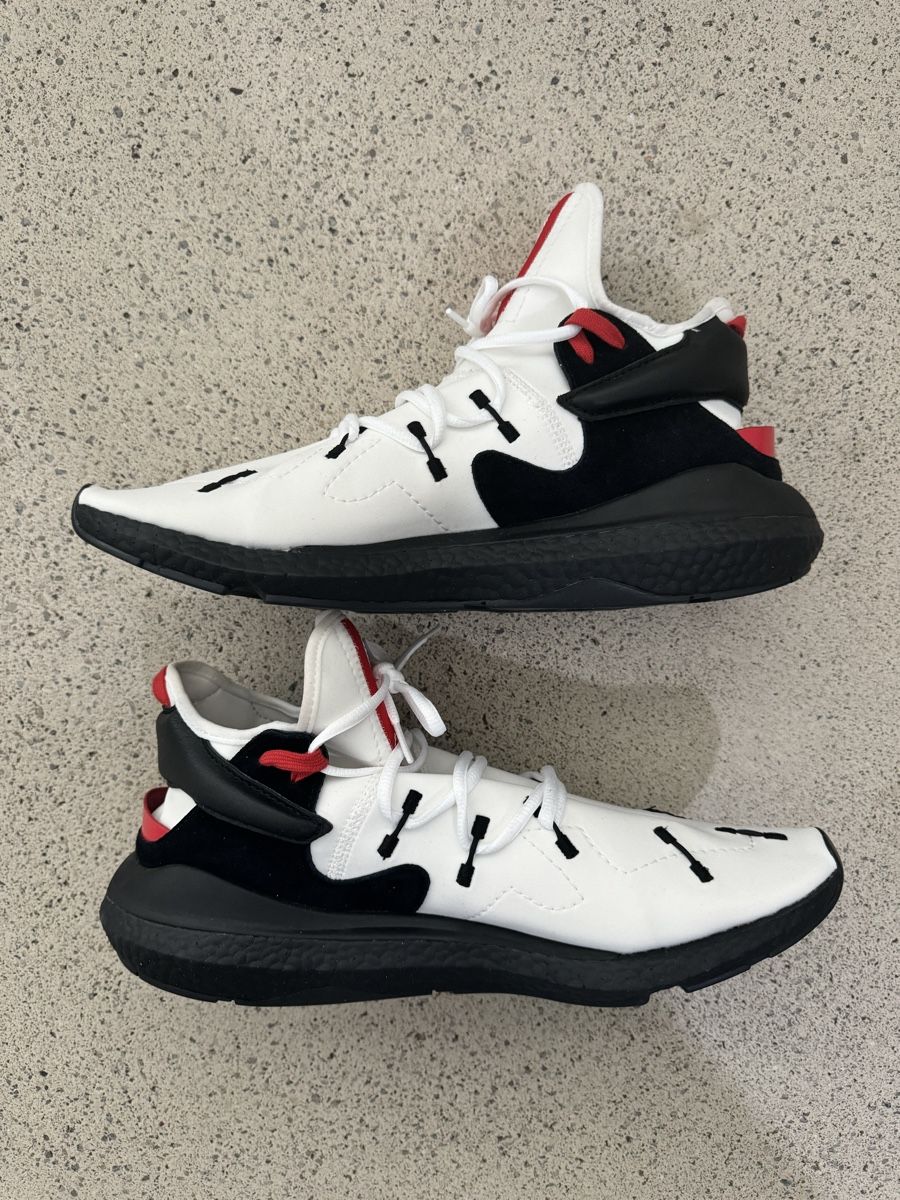 Y-3 Scarpe da uomo: Y-3 Sneaker – Nuovo (secondo la descrizione) da Hombrechtikon venduto da JOKIASSU 2