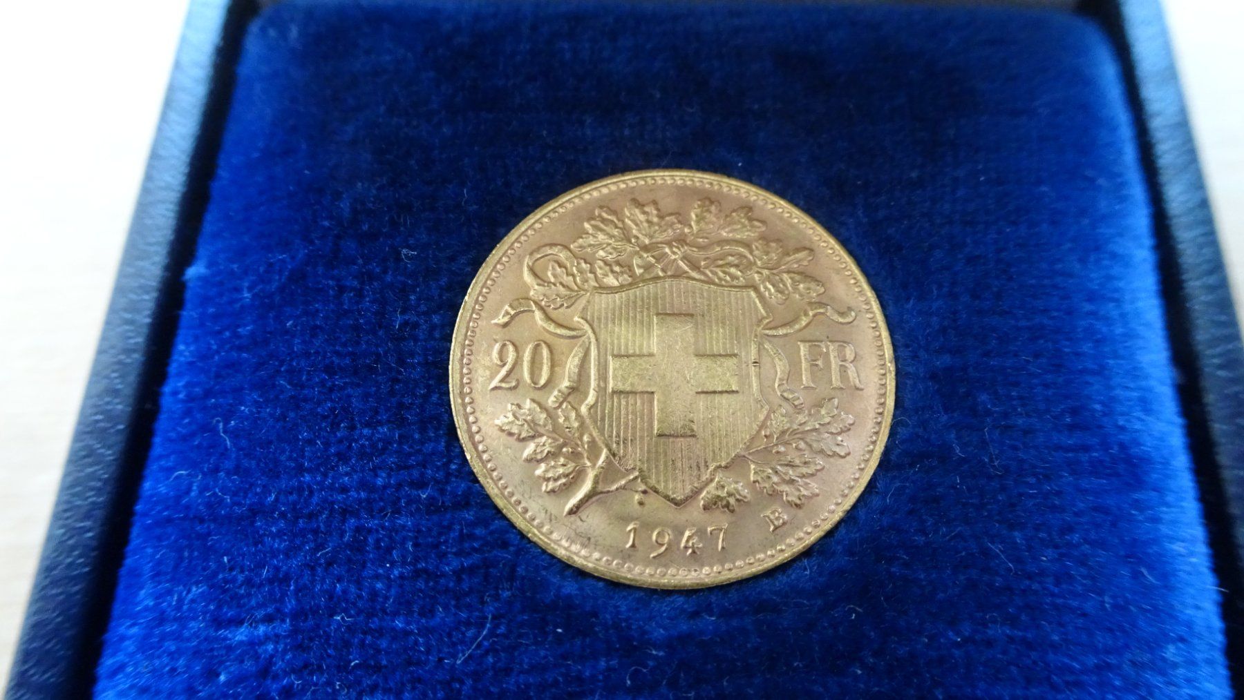 Tutti le monete: Goldvreneli 20 Franken 1947 schön – Usato da Zürich venduto da blaumeisli62 1
