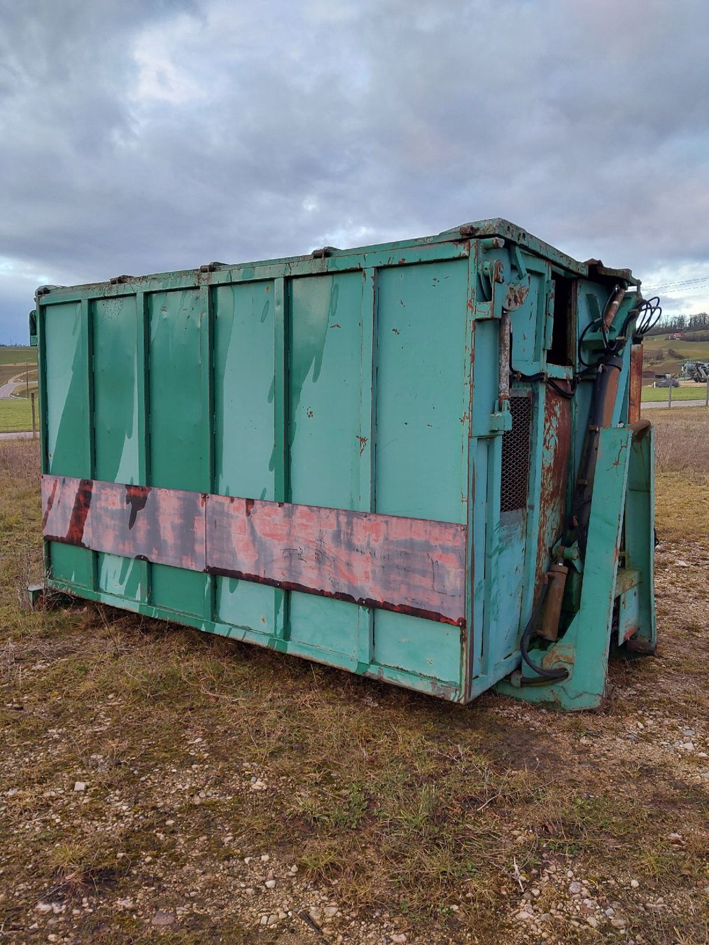 Contenitori edile: Hochkippcontainer, Überladecontainer zu Hakenlift – Difettoso da Siblingen venduto da Bacherach2 3