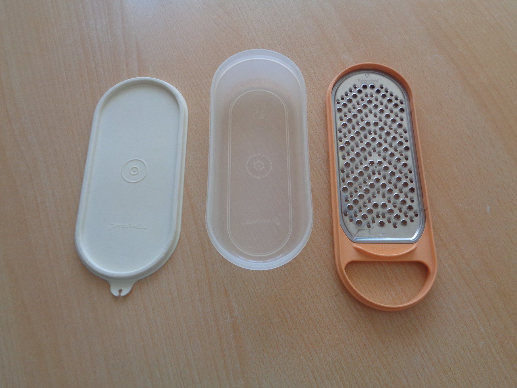 Tupperware Küchengeräte: Tupperware Raffel – Gebraucht aus Dietikon von chroetli77
