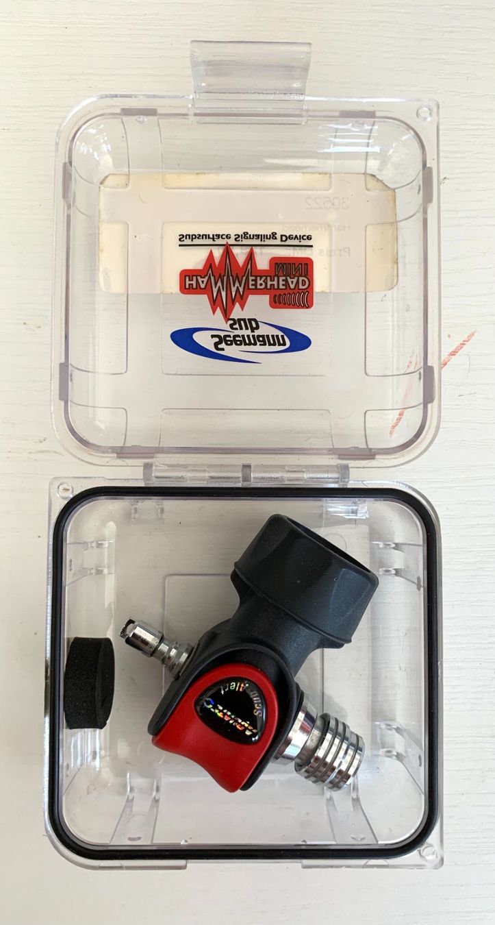 Pompes et pièces: Unterwasser - Inflator Hupe - Hammerhead – Neuf avec emballage d'origine à Samstagern par Spliti