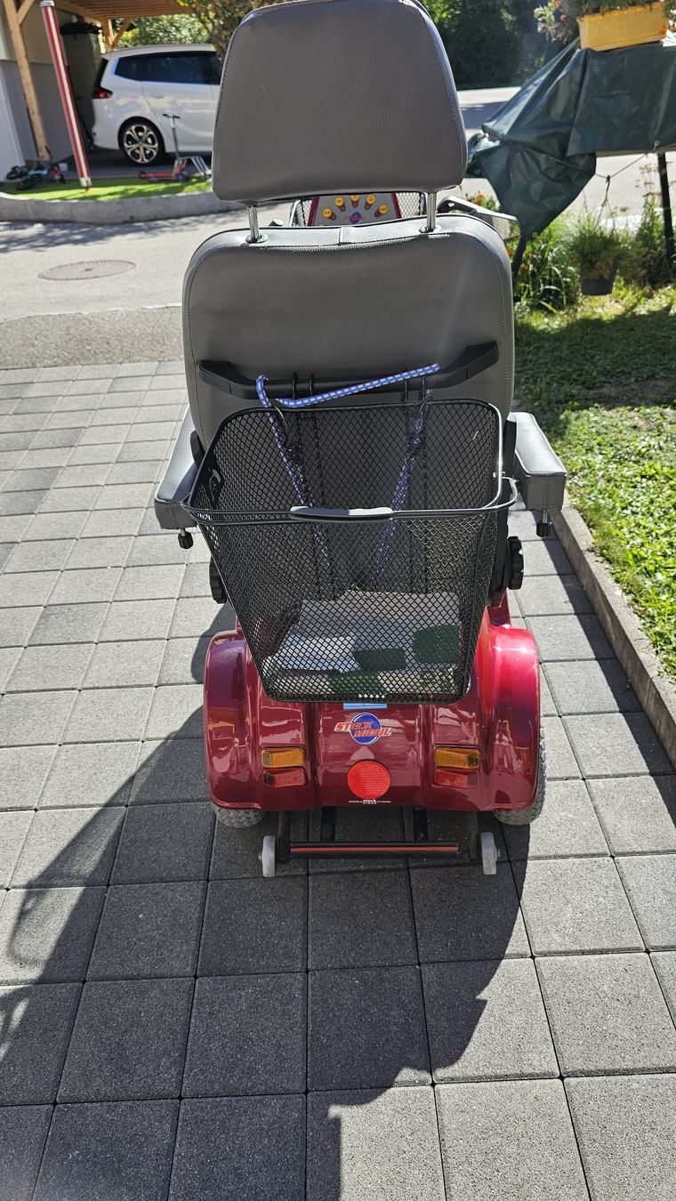 Elektromobile: Seniorenmobil – Gebraucht aus Neuenegg von Ferrari61 2