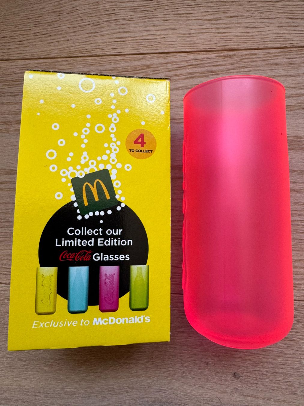 Mc Donald's Bicchieri: 2 neue Coca Cola Gläser, neon – Nuovo (secondo la descrizione) da Siebnen venduto da Trans-Am 1