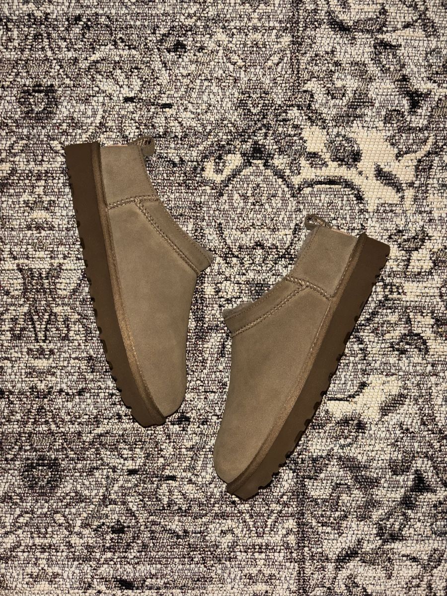 Ugg Scarpe da donna: UGG Classic Micro Boot – Nuovo e nell'imballaggio originale da Schaffhausen venduto da vel_67wt 3