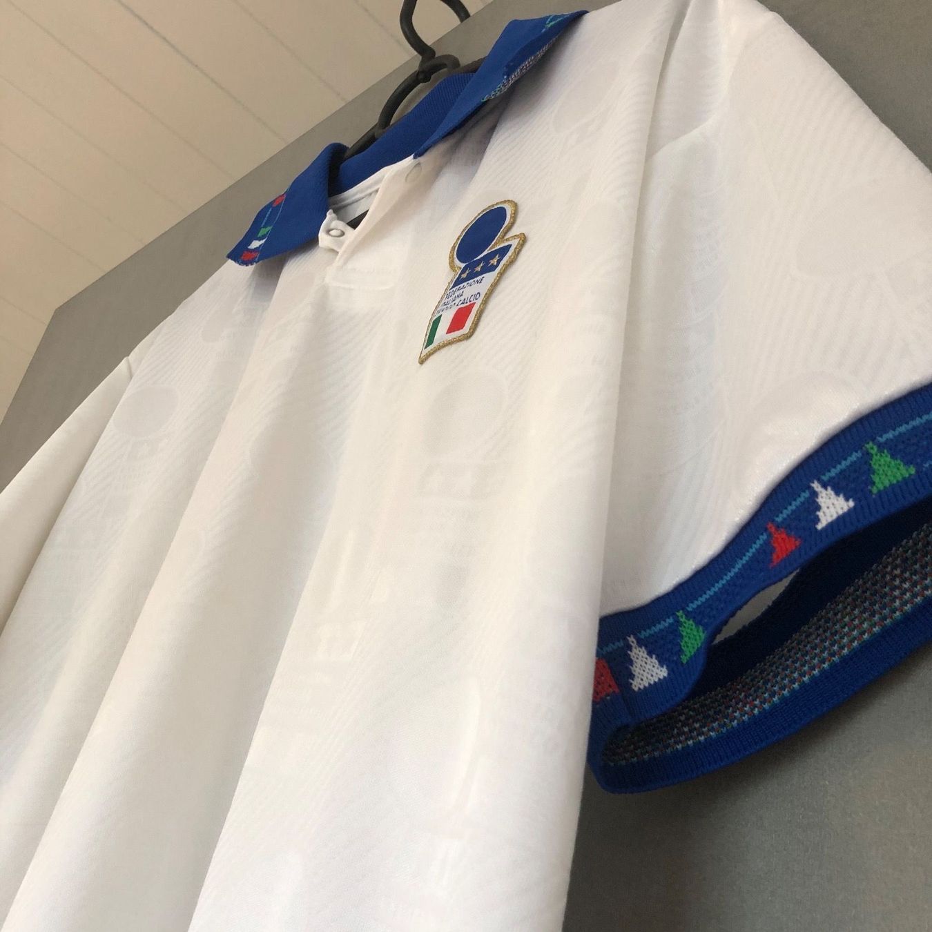 Nike Canottiere & Pantaloni: Italia Maglia Diadora 1994 – Usato da Winterthur venduto da LaBodega 4