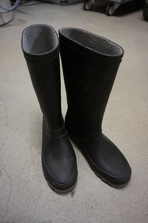 Schuhe für Jungen: Gummistiefel  Gr.34 – Gebraucht aus Meinisberg von Faithles1