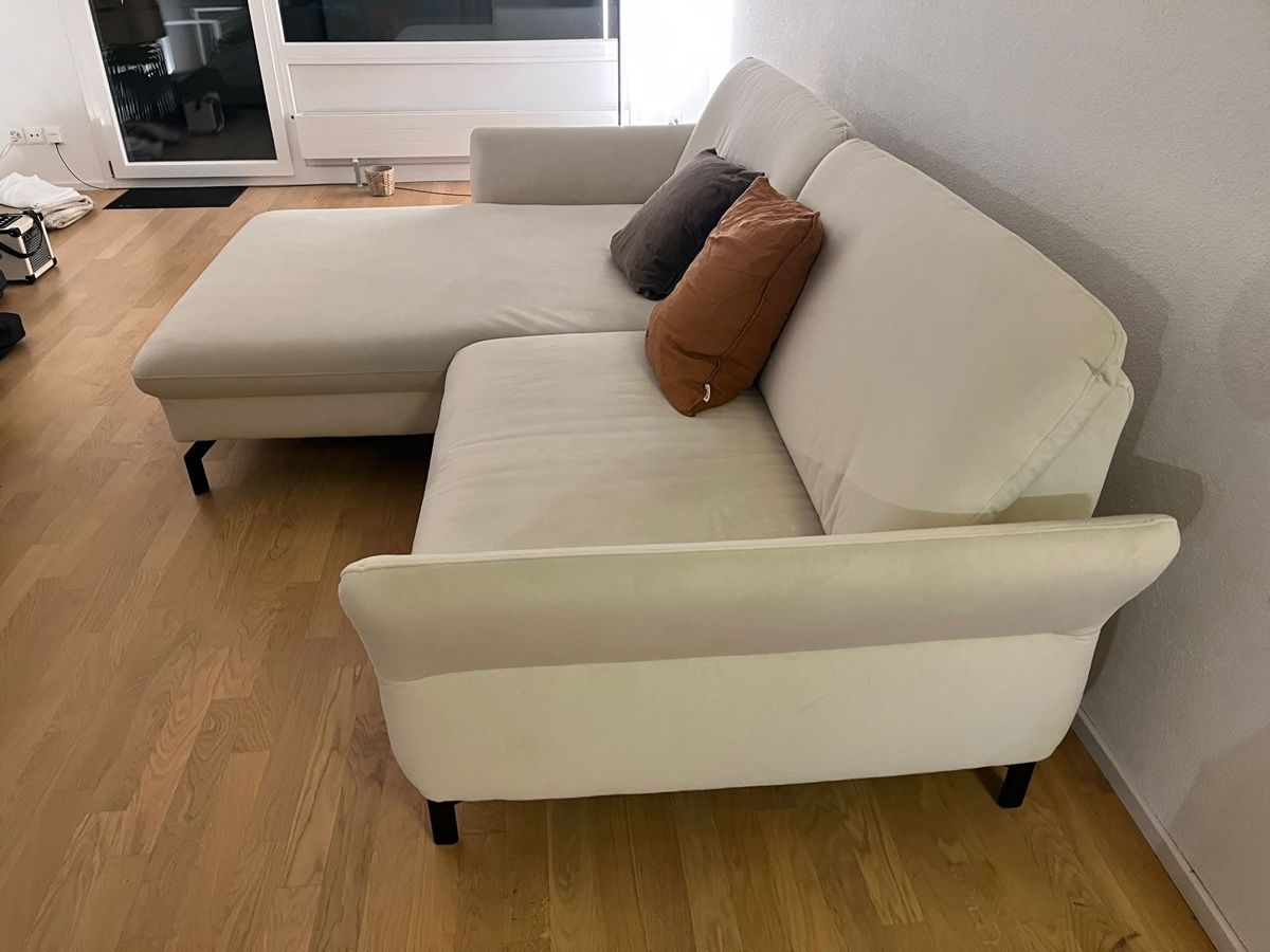 Sofas: XX-Lutz-Eck-Sofa , Creme, 2.5-Sitzer – Gebraucht aus Bülach von arigator78 1