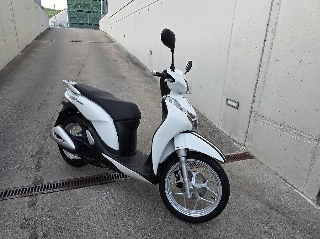 Scooter: Honda SH Mode 125 – Usato da Bischofszell venduto da mayk25