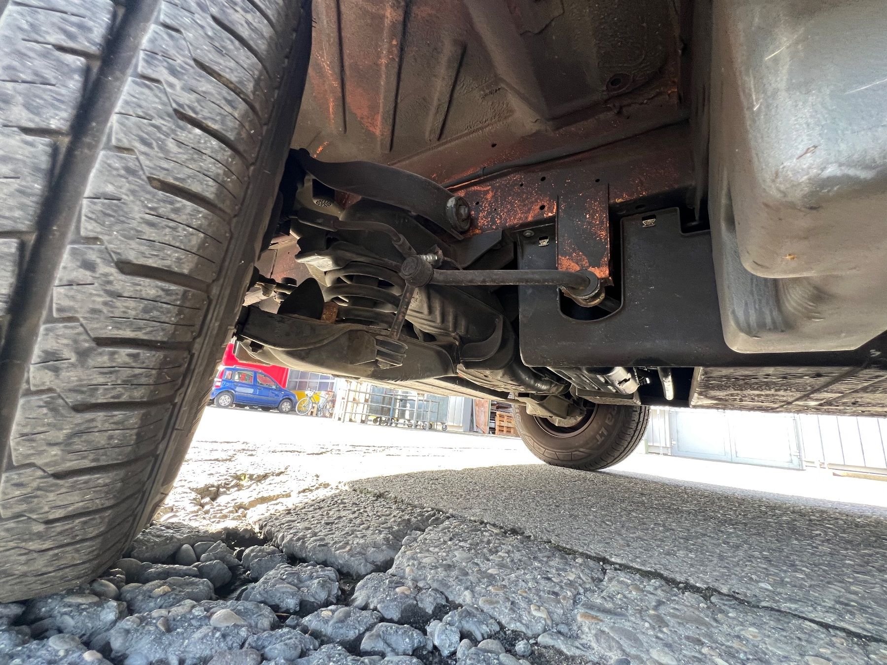 VW Veicoli da campeggio: VW LT 28 Bus / Camper – Usato da Solothurn venduto da and_fv56 7
