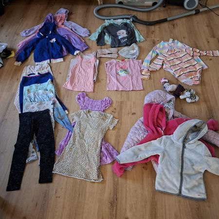 Kinder Kleiderpaket Mädchen Grösse 104
